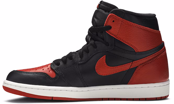Air Jordan 1 Retro High OG 'Banned' 2016 555088-001 Lookbook Air Jordan 1 Retro High OG 'Banned' 2016 555088-001