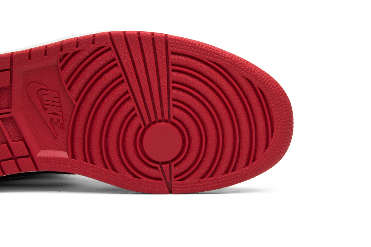 Air Jordan 1 Retro High OG 'Black Toe' 2013 555088-184