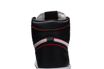 Air Jordan 1 Retro High OG 'Bloodline'