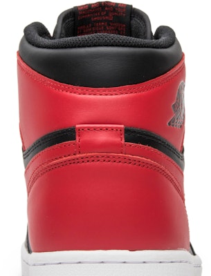Air Jordan 1 Retro High OG 'Bred' 2013 555088-023 Sizing Air Jordan 1 Retro High OG 'Bred' 2013 555088-023