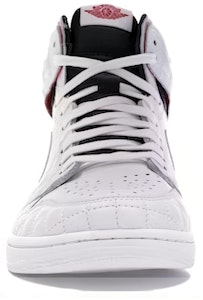 Air Jordan 1 Retro High OG 'Charity White' Putih Amal 906047(PROMO) Lookbook Air Jordan 1 Retro High OG 'Charity White' Putih Amal 906047(PROMO)