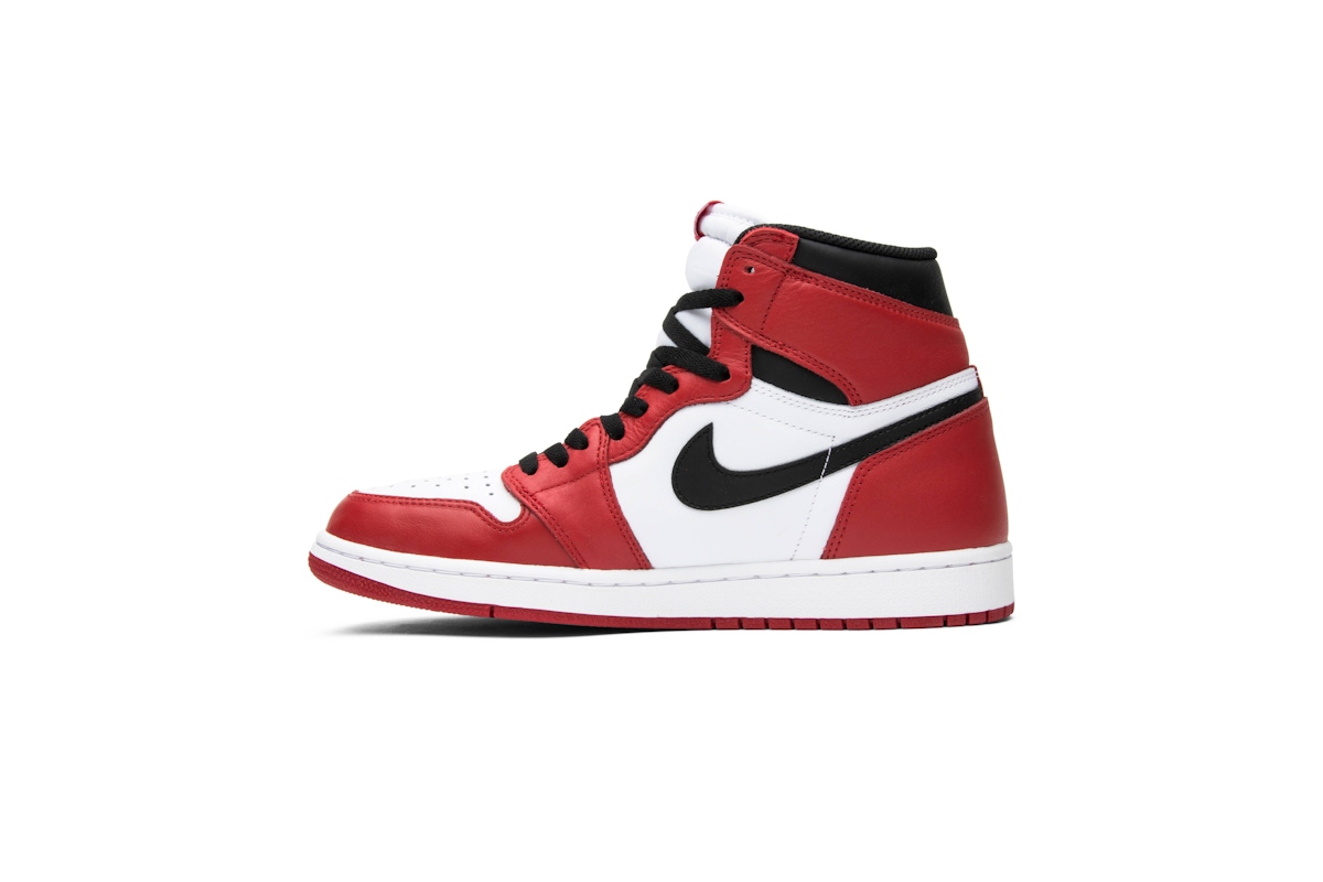 Air Jordan 1 Retro High OG 'Chicago' 2015