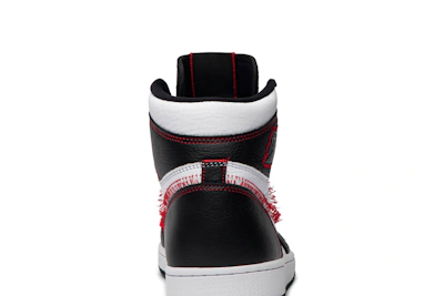 Air Jordan 1 Retro High OG 'Defiant' CD6579-071