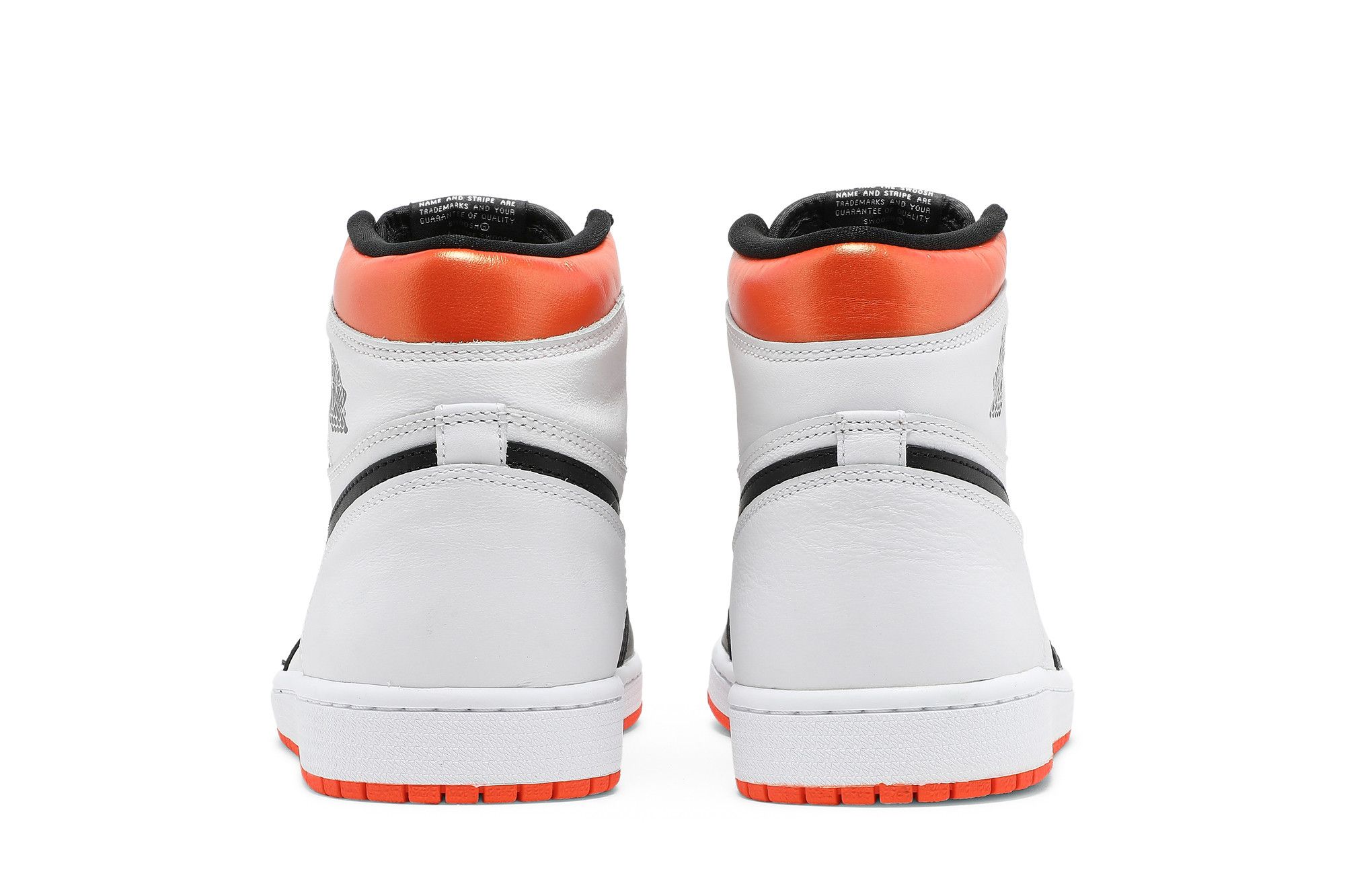 Sizing Air Jordan 1 Retro High OG 'Electro Orange' 555088-180
