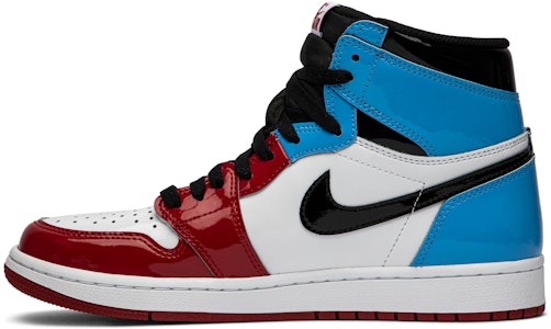 Air Jordan 1 复刻高帮 OG 'Fearless' CK5666-100 Lookbook Air Jordan 1 复刻高帮 OG 'Fearless' CK5666-100