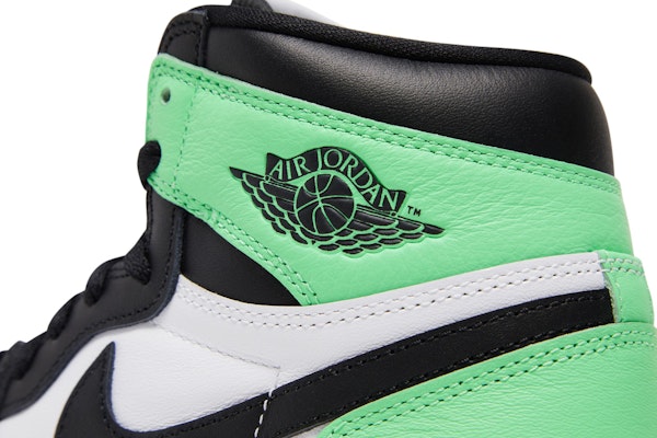 Air Jordan 1 復刻版高筒 OG 'Green Glow' DZ5485-130 1