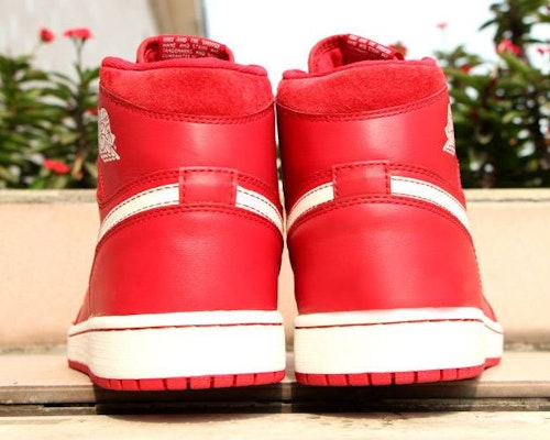 Air Jordan 1 Retro High OG 'Gym Red' (Eksklusif EU) 555088-601 3
