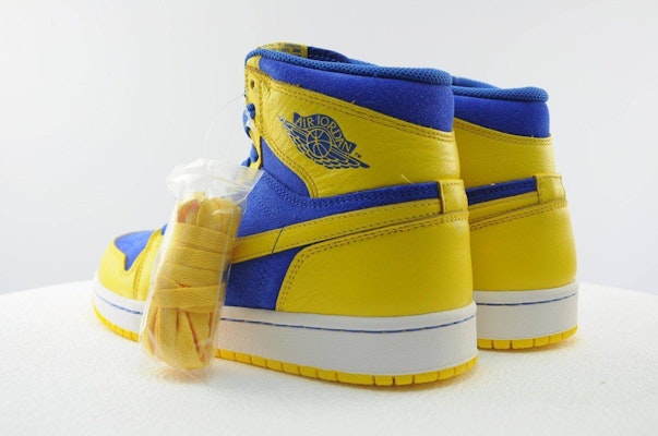 Air Jordan 1 Retro High OG 'Laney' 555088-707 Purchase Air Jordan 1 Retro High OG 'Laney' 555088-707