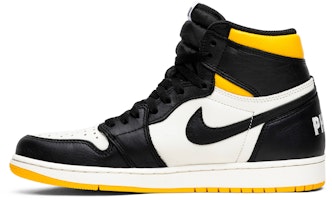 Air Jordan 1 Retro High OG 'Tidak Untuk Dijual Varsity Maize' 861428-107 Lookbook Air Jordan 1 Retro High OG 'Tidak Untuk Dijual Varsity Maize' 861428-107