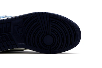 Air Jordan 1 Retro High OG 'Obsidian'