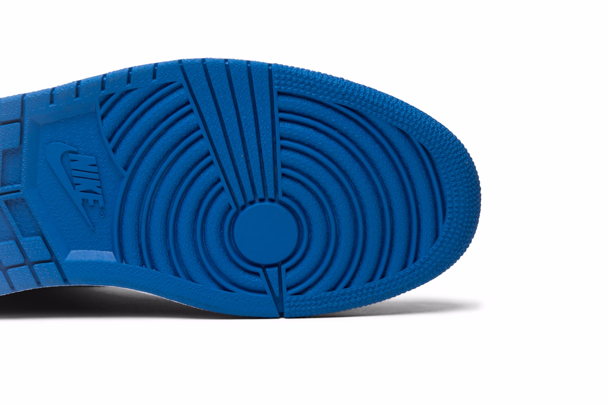 Air Jordan 1 Retro High OG 'Royal' 2017