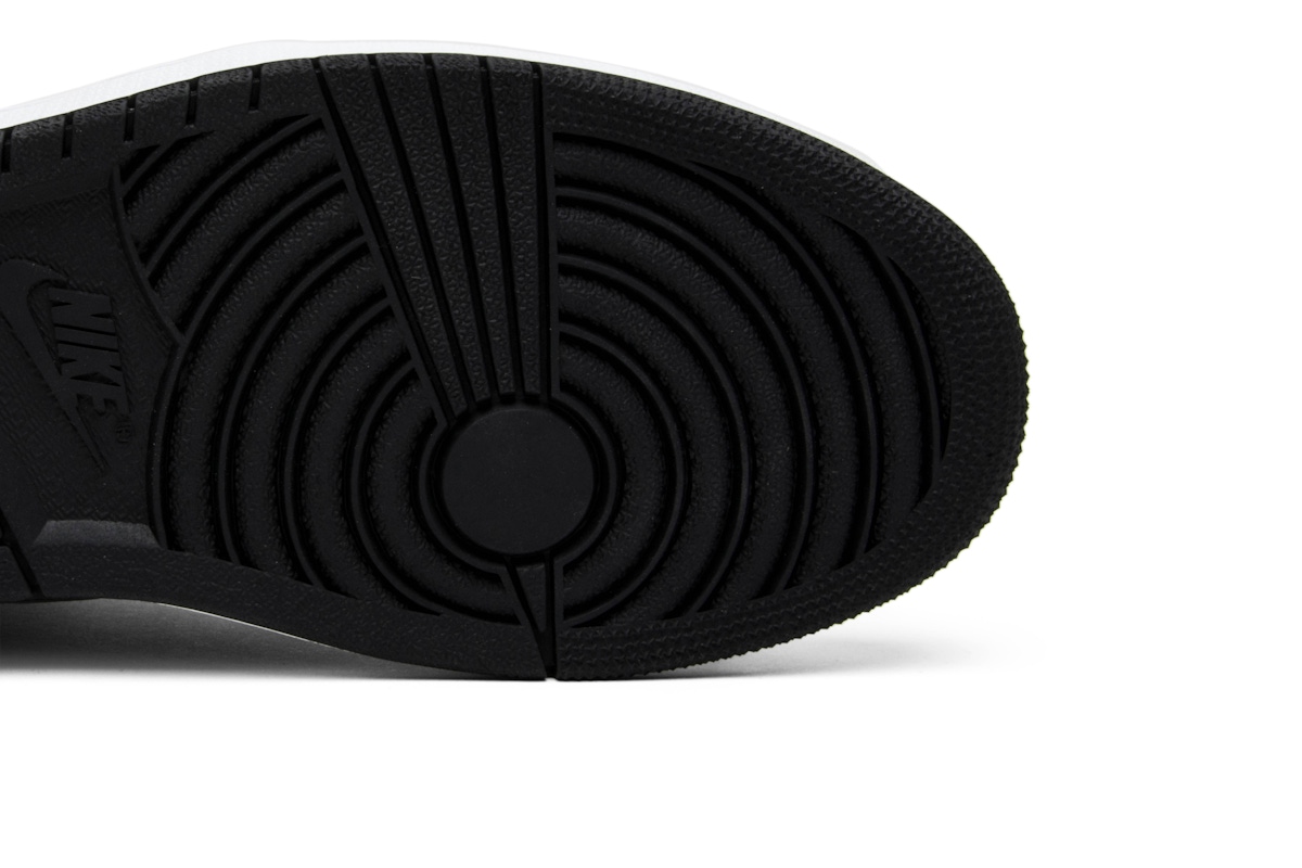 Air Jordan 1 Retro High OG 'Shadow' 2018 555088-013