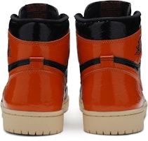 Air Jordan 1 Retro High OG 'Shattered Backboard 3.0' Sepatu Pria 555088-028 Details for Air Jordan 1 Retro High OG 'Shattered Backboard 3.0' Sepatu Pria 555088-028