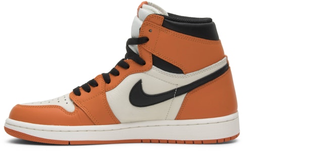 에어 조던 1 레트로 OG "어웨이 섀터드 백보드" 🏀 555088-113 Lookbook 에어 조던 1 레트로 OG "어웨이 섀터드 백보드" 🏀 555088-113