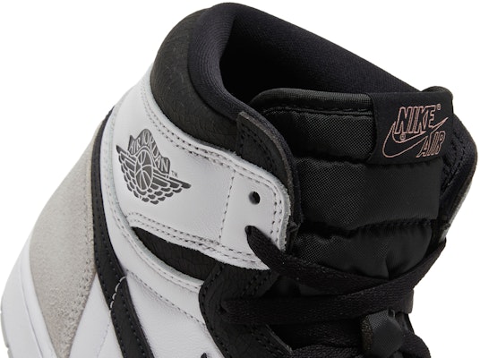 Air Jordan 1 Retro High OG 'Stage Haze' 555088-108 1