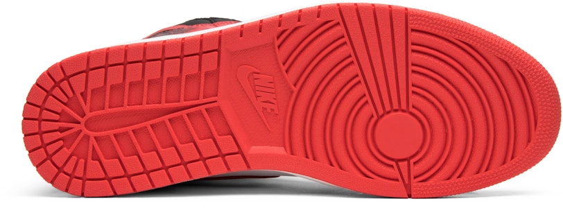 에어 조던 1 레트로 하이 OG '트랙 레드' 555088-112 Shop 에어 조던 1 레트로 하이 OG '트랙 레드' 555088-112