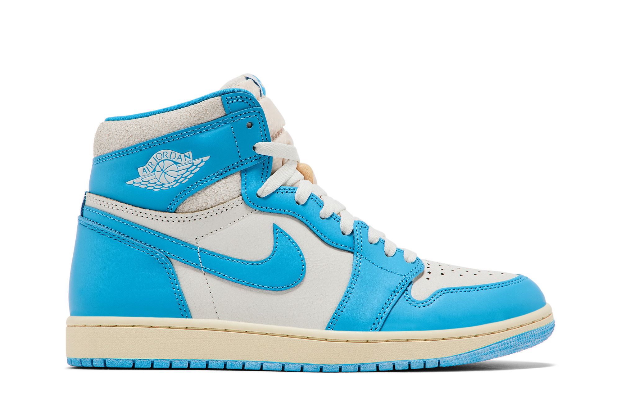 Air Jordan 1 Retro High OG &#x27;UNC Reimagined&#x27; DZ5485-402