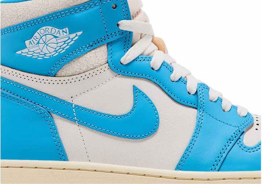 Air Jordan 1 复刻高帮 OG '北卡蓝新版' DZ5485-402 Lookbook Air Jordan 1 复刻高帮 OG '北卡蓝新版' DZ5485-402