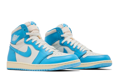 Air Jordan 1 Retro High OG 'UNC Reimagined'