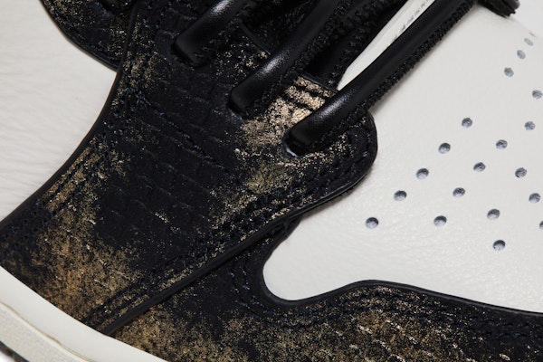 Air Jordan 1 Retro High OG 'Xuanwu Year of the Snake' IB3165-091 1