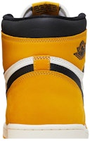 Air Jordan 1 Retro High OG 'Kuning Ochre' DZ5485-701 Sizing Air Jordan 1 Retro High OG 'Kuning Ochre' DZ5485-701