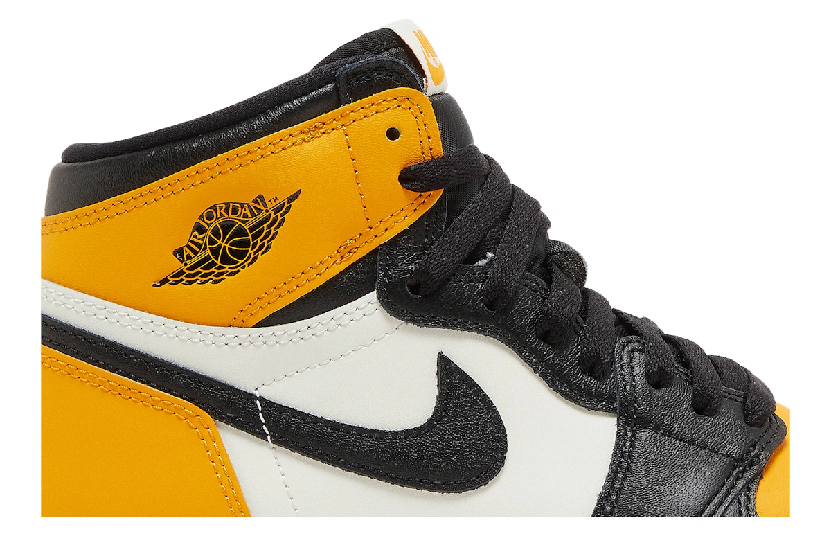 Air Jordan 1 Retro High OG 'Yellow Toe'