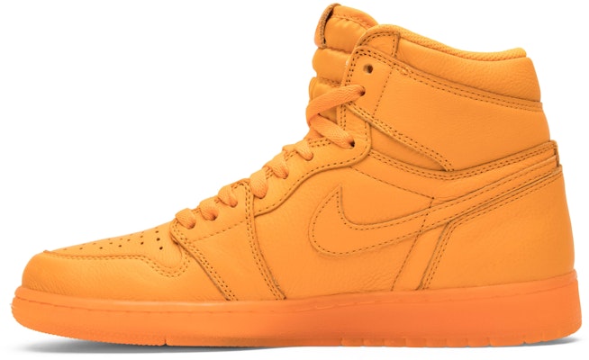 Air Jordan 1 Retro High OG G8RD 'Orange Peel' AJ5997-880 Lookbook Air Jordan 1 Retro High OG G8RD 'Orange Peel' AJ5997-880