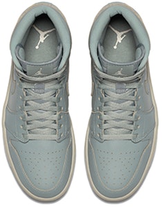 エアジョーダン1 レトロ ハイ PRM "マイカグリーン" AA3993-333 Lookbook エアジョーダン1 レトロ ハイ PRM "マイカグリーン" AA3993-333