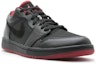 Lookbook Air Jordan 1 Retro Low 'Negro Plata Rojo' 309192-001