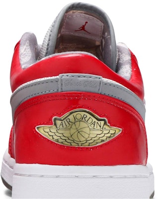 Air Jordan 1 Retro Low 'South Side' 309192-171 Sizing Air Jordan 1 Retro Low 'South Side' 309192-171