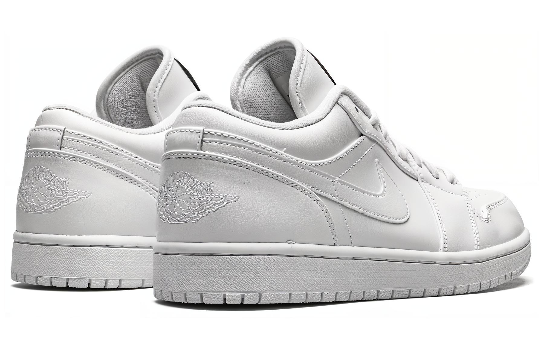 Shop Air Jordan 1 Retro Low 'Triple White' 2013 Putih Polos 553558-100
