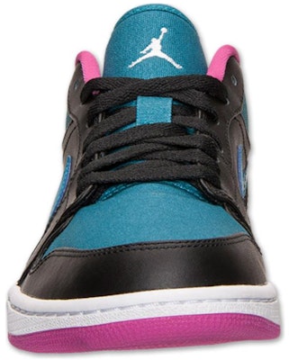Air Jordan 1 Retro Low 'Verde Tropical' 553558-027 Lookbook Air Jordan 1 Retro Low 'Verde Tropical' 553558-027