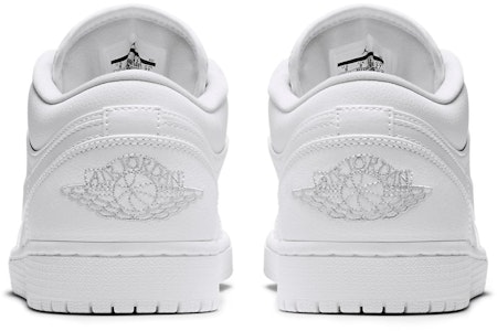 Air Jordan 1 Retro Low 'Putih Perak Metalik' 553558-105 Shop Air Jordan 1 Retro Low 'Putih Perak Metalik' 553558-105