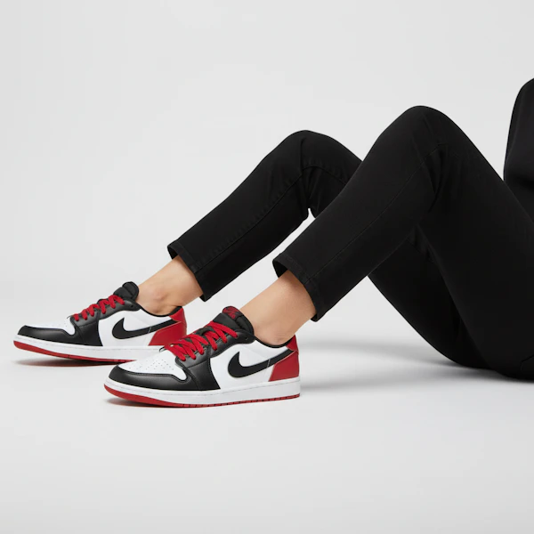 Air Jordan 1 Retro Low OG 'Black Toe' Hitam Merah. CZ0790-106 Order Air Jordan 1 Retro Low OG 'Black Toe' Hitam Merah. CZ0790-106