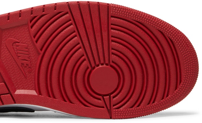 Air Jordan 1 Retro Low OG 'Black Toe' Hitam Merah. CZ0790-106 Sizing Air Jordan 1 Retro Low OG 'Black Toe' Hitam Merah. CZ0790-106