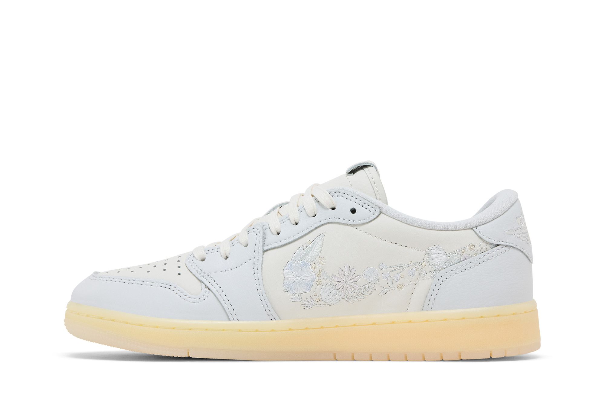 Lookbook Air Jordan 1 Retro Low OG 'Rabbit Floral Swoosh' IF4391-100