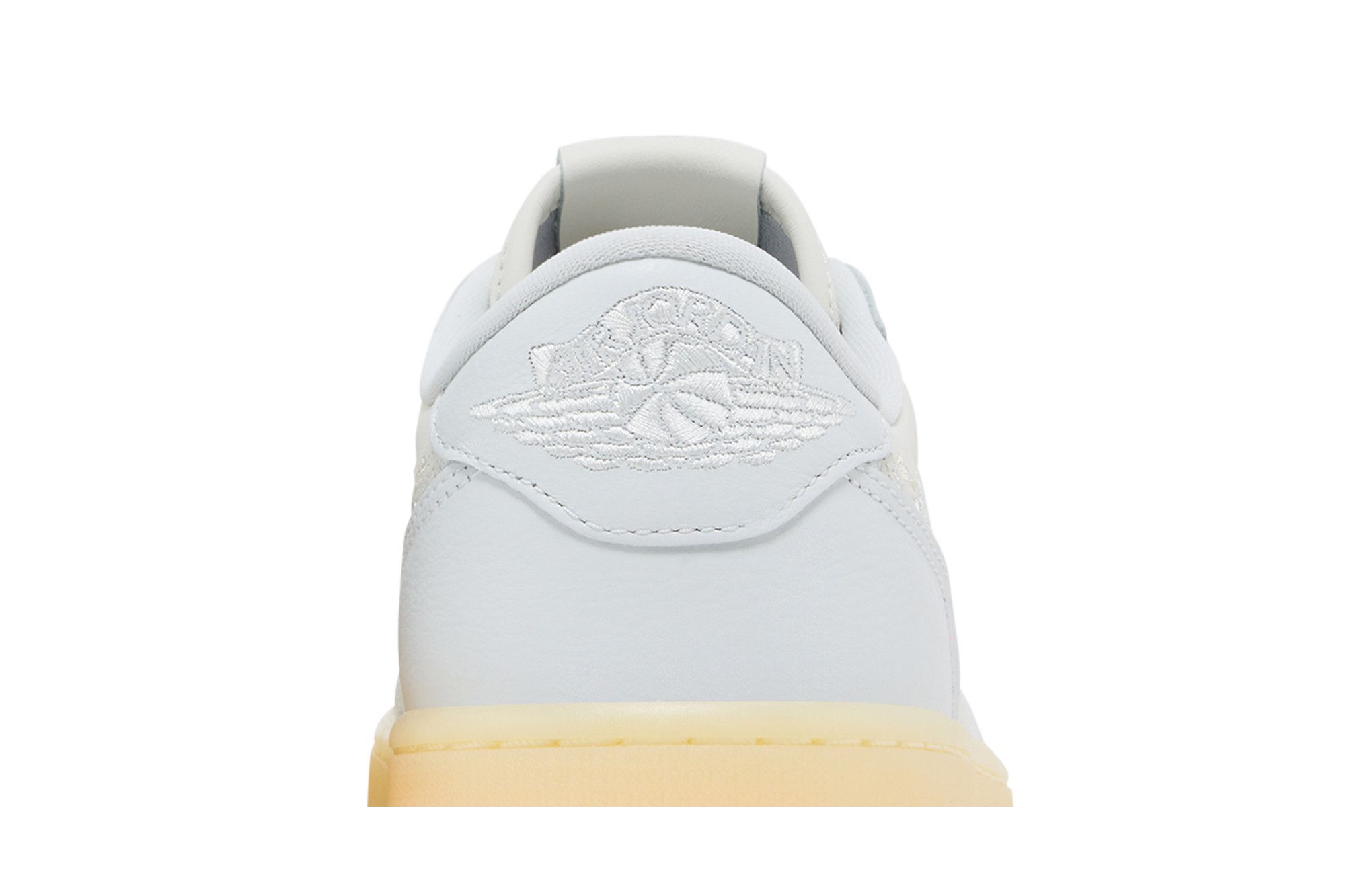 Sizing Air Jordan 1 Retro Low OG 'Rabbit Floral Swoosh' IF4391-100