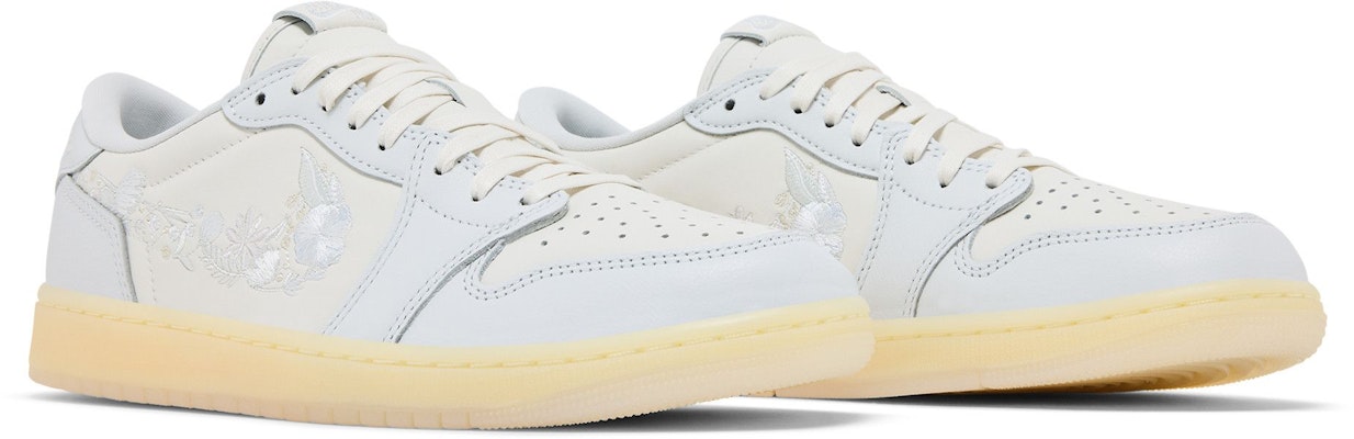 Air Jordan 1 Retro Low OG 'Rabbit Floral Swoosh' IF4391-100 Cheap Air Jordan 1 Retro Low OG 'Rabbit Floral Swoosh' IF4391-100
