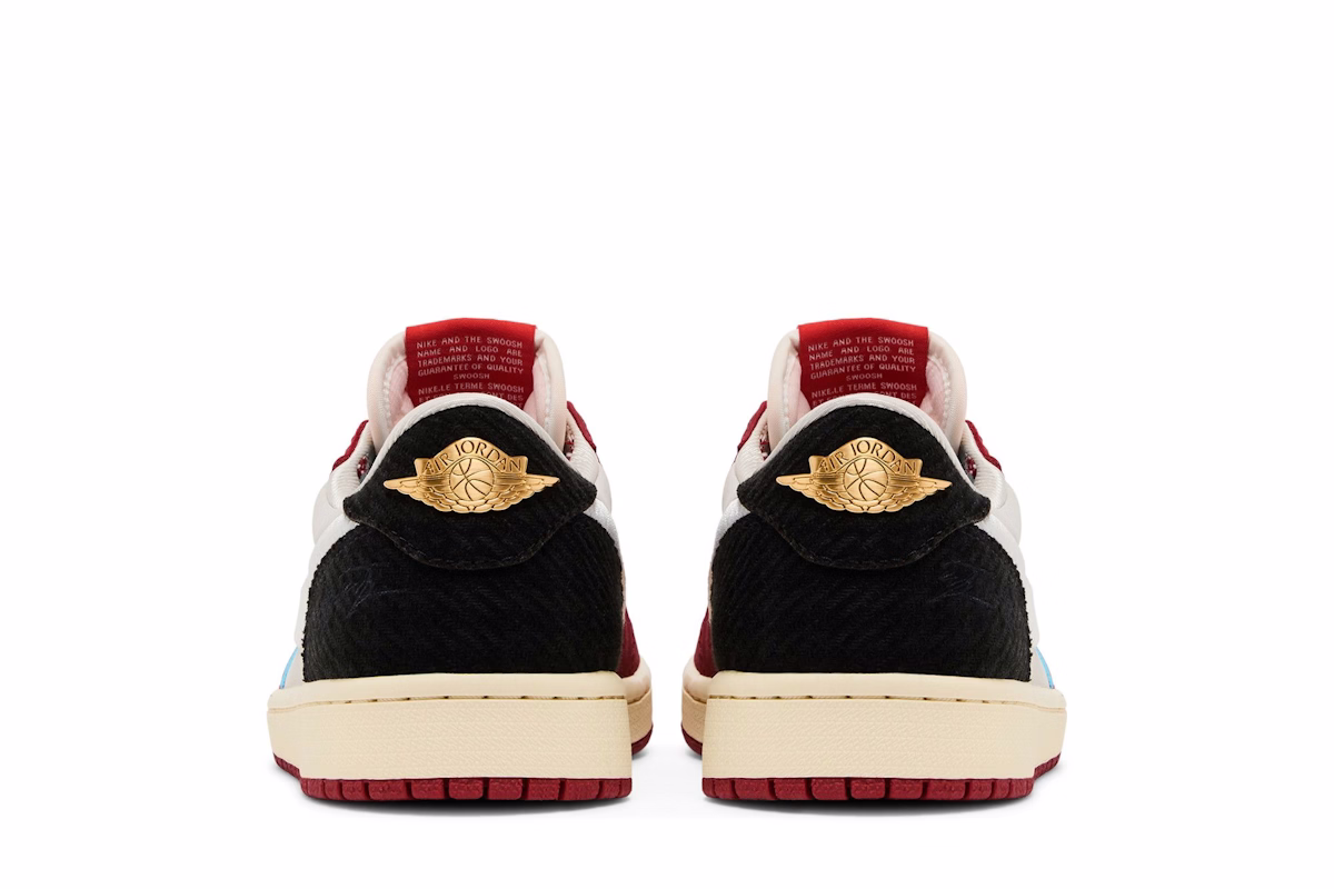 Air Jordan 1 Retro Low OG 'Trophy Room'