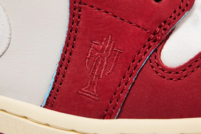 Air Jordan 1 Retro Low OG 'Trophy Room'