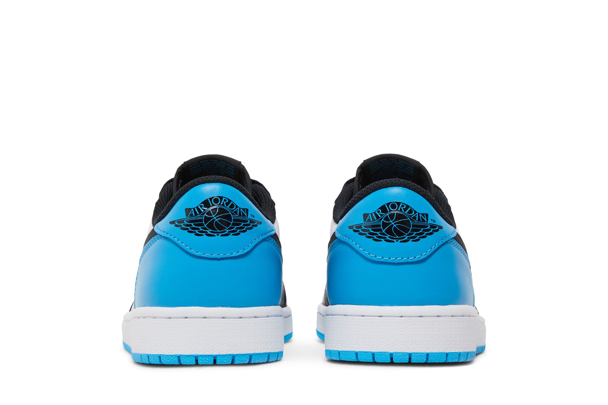 Sizing Air Jordan 1 Retro Low OG 'UNC' CZ0790-104