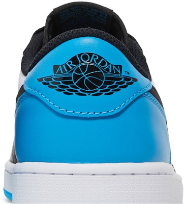 Air Jordan 1 Retro Low OG 'UNC' Biru Putih CZ0790-104 Sizing Air Jordan 1 Retro Low OG 'UNC' Biru Putih CZ0790-104