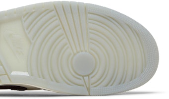 Air Jordan 1 复古低帮 OG '龙年' FN3727-100 Purchase Air Jordan 1 复古低帮 OG '龙年' FN3727-100