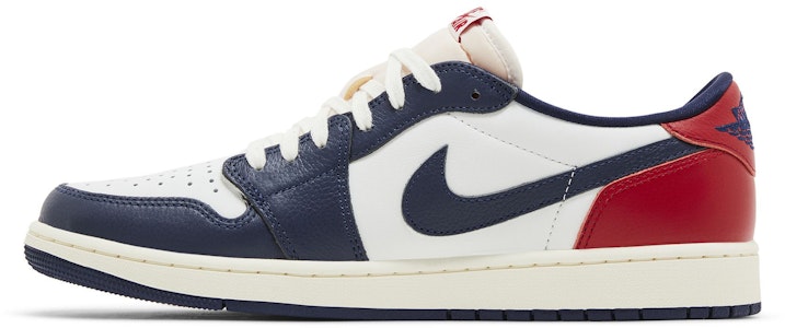 エアジョーダン1 ロー OG "ハワード大学" PE HQ2993-100 Lookbook エアジョーダン1 ロー OG "ハワード大学" PE HQ2993-100