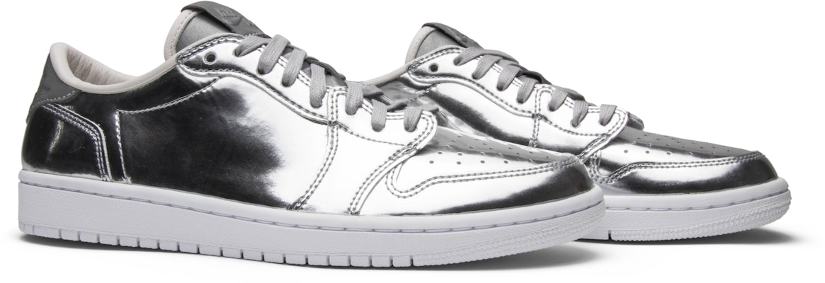 Air Jordan 1 Retro Low OG Pinnacle 'Metallic Silver' 852549-003 Cheap Air Jordan 1 Retro Low OG Pinnacle 'Metallic Silver' 852549-003