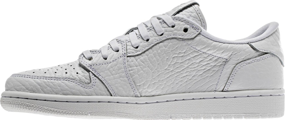 Air Jordan 1 Retro Low Swooshless 'Triple White' 872782-100 Lookbook Air Jordan 1 Retro Low Swooshless 'Triple White' 872782-100