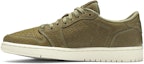 Lookbook Air Jordan 1 Retro Low Tanpa Swoosh 'Trooper' 848775-205