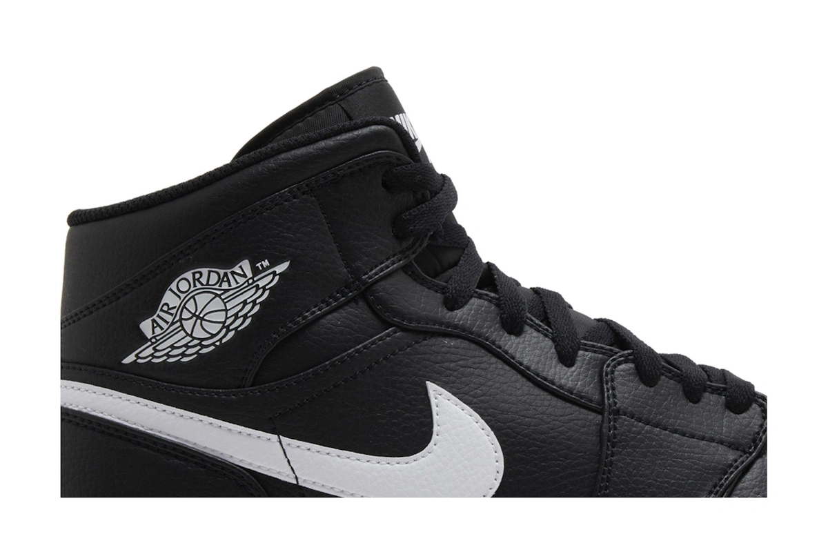 Air Jordan 1 Retro MCS 'Black White'