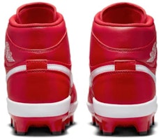 Air Jordan 1 Retro MCS 'Universitas Merah' AV5354-601 Shop Air Jordan 1 Retro MCS 'Universitas Merah' AV5354-601