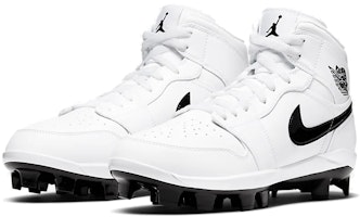 Air Jordan 1 復刻版 MCS '白黑' AV5354-100 Lookbook Air Jordan 1 復刻版 MCS '白黑' AV5354-100